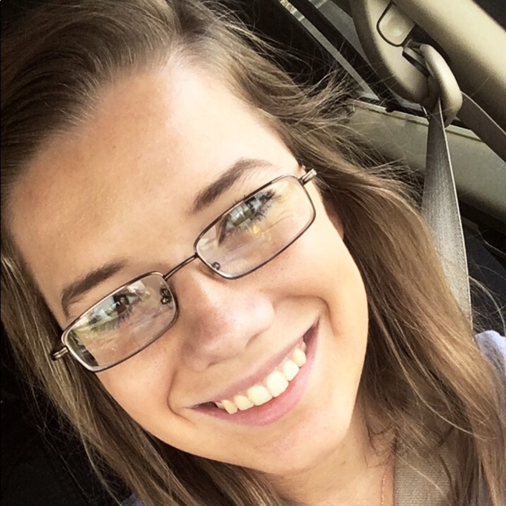 Meet your Posher, Gabrielle